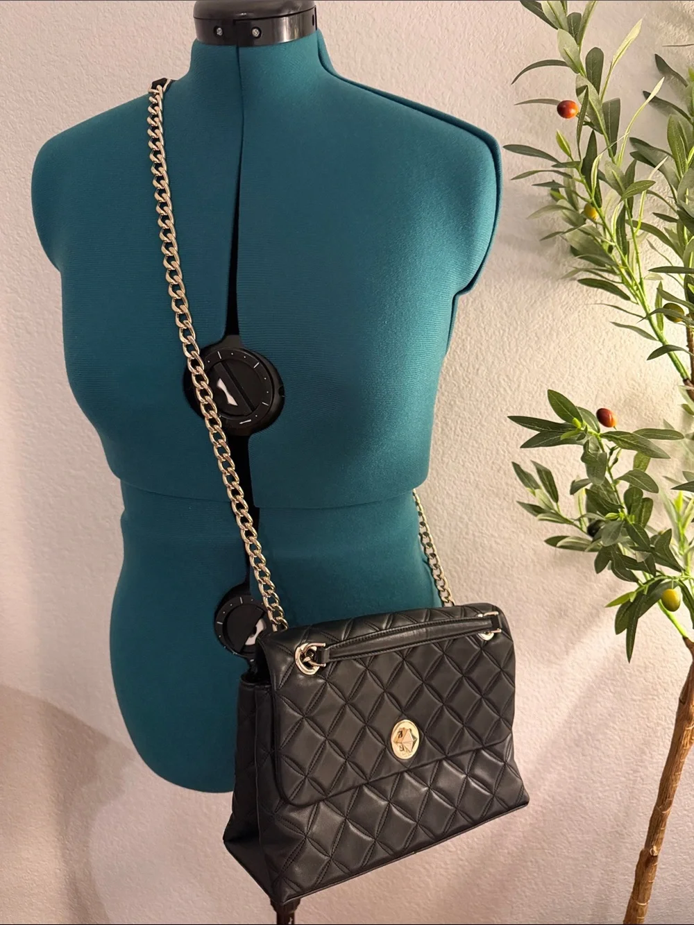 kate spade Medium Black Flap Quilted Shoulder and Crossbody Bag with Gold Chain